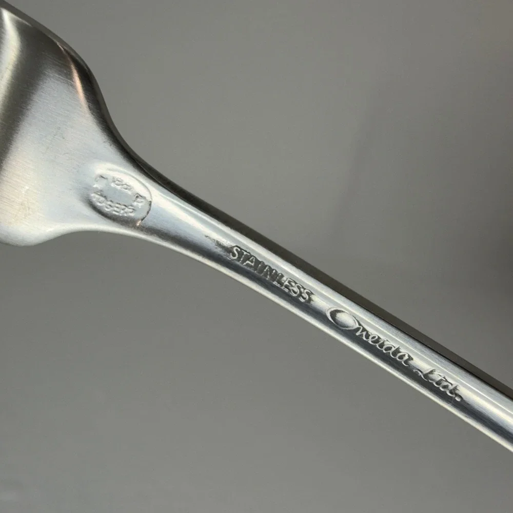 Oneida Wyndham 1881 Rogers Stainless Steel Cocktail Seafood Forks Set 8 MCM